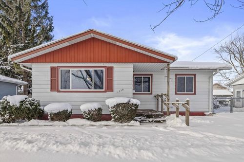 1730 New Street, Union Grove, WI, 53182 | Card Image