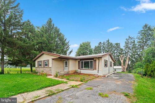 1911 Ritner Hwy, CARLISLE, PA, 17013-9302 | Card Image
