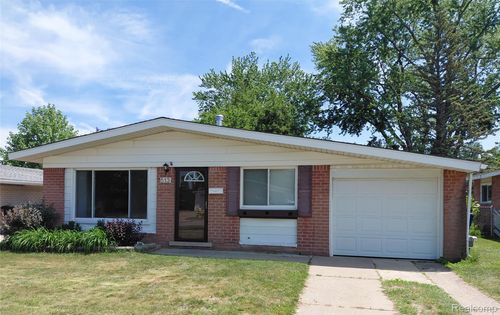513 S Hawthorne St, Westland, MI, 48186-9210 | Card Image