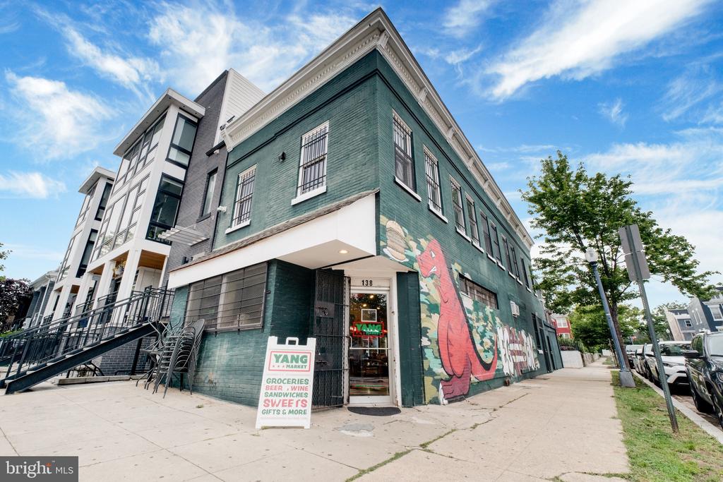 Commercial Sale in WASHINGTON 3
