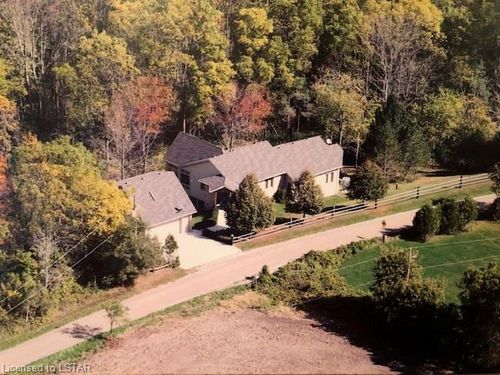 4544 Heatly Dr, Delaware, ON, N0L1E0 | Card Image