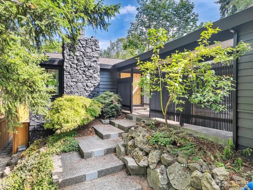 17009 17th Ave W, Lynnwood, WA, 98037-8524 | Card Image