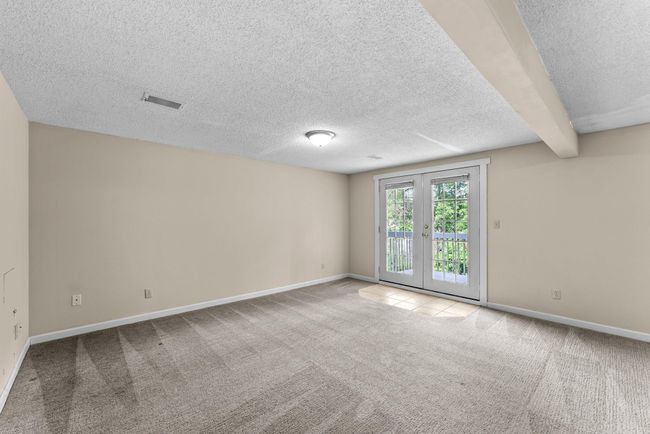 4252 Thornhill Ln, Townhouse with 3 bedrooms, 2 bathrooms and null parking in Vadnais Heights MN | Image 46