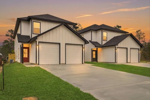 8427 Harvard St, Lumberton, TX, 77657-7966 | Card Image