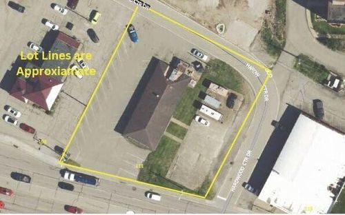 111 Pike St, Marietta, OH, 45750-3318 | Card Image