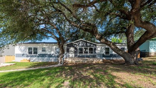 604 County Road 136a, Kingsland, TX, 78639-3932 | Card Image
