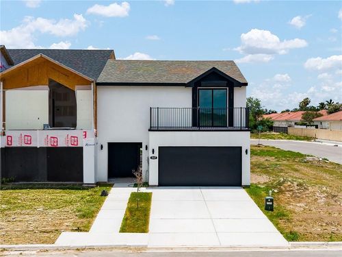 3527 S K Center St, McAllen, TX, 78503 | Card Image