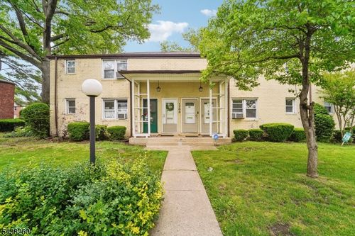 c1-1705 Wood Ave, Roselle, NJ, 07203-2900 | Card Image