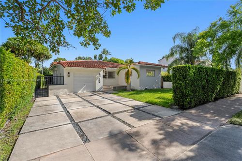 1307 Valencia Ave, Coral Gables, FL, 33134-5541 | Card Image