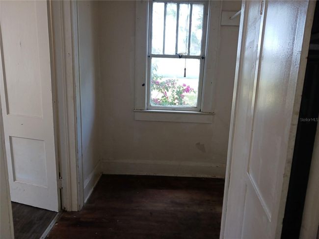 2 - 720 6 Th St Nw, Condo with 2 bedrooms, 1 bathrooms and null parking in Winter Haven FL | Image 6
