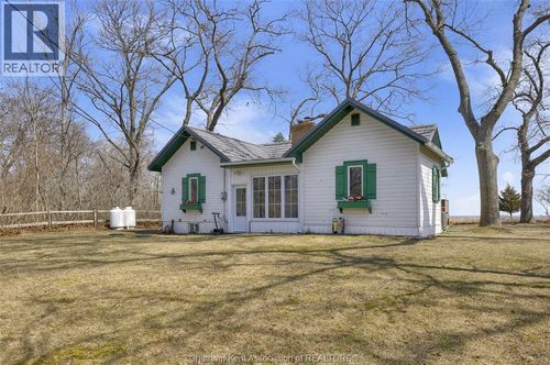 17762 Lakeshore Rd, Morpeth, ON, N0P1X0 | Card Image