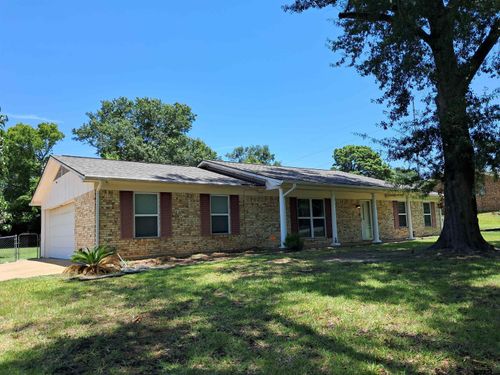 10842 Cr 159, Tyler, TX, 75703 | Card Image