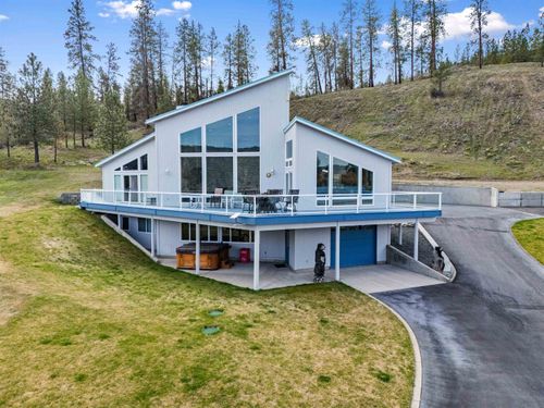 16540 & 16548 Whitelaw Rd. E, Wilbur, WA, 99185 | Card Image