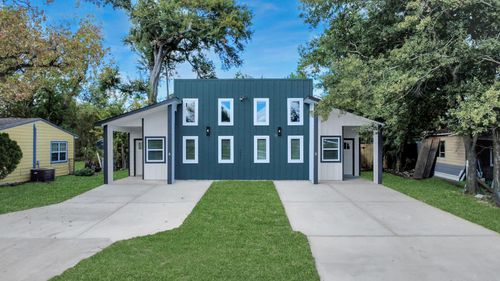 5941 Southlea St, Houston, TX, 77033-1037 | Card Image