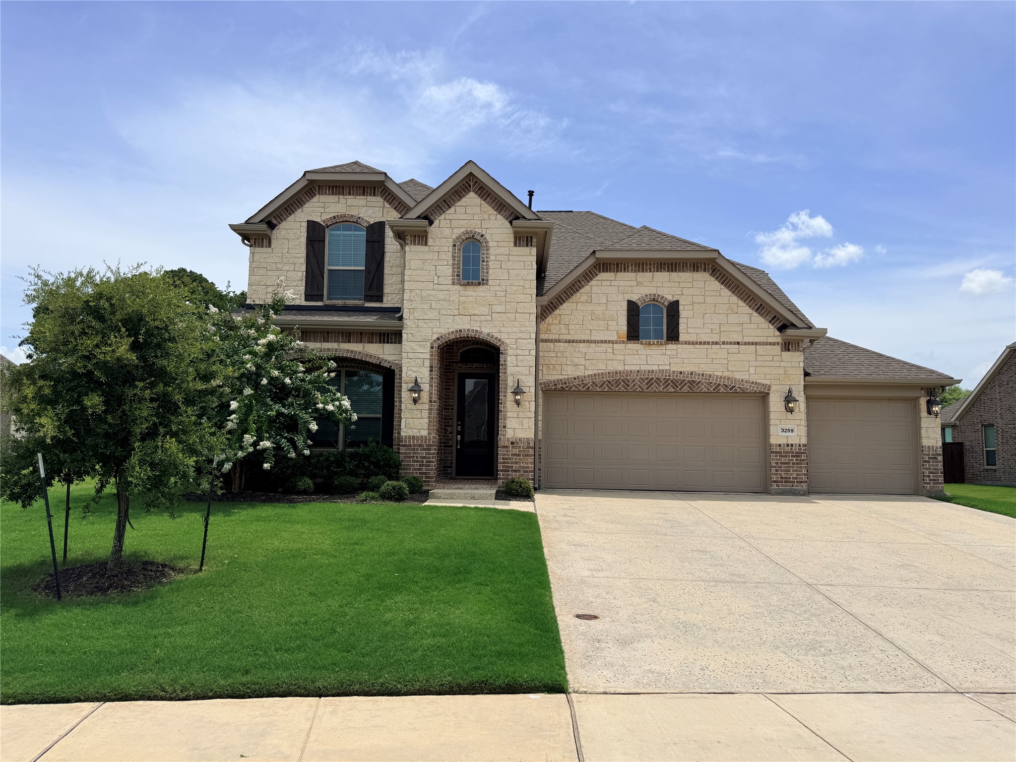 Residential Lease in Flower Mound