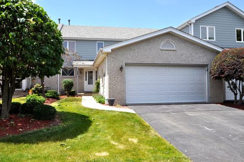 8740 Ballycastle Lane, Tinley Park, IL, 60487 | Card Image