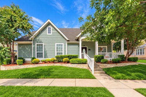 1009 Greenview Ln, Savannah, TX, 76227-7793 | Card Image