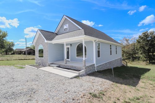 5291 Galen Rd, Lafayette, TN, 37083-5160 | Card Image