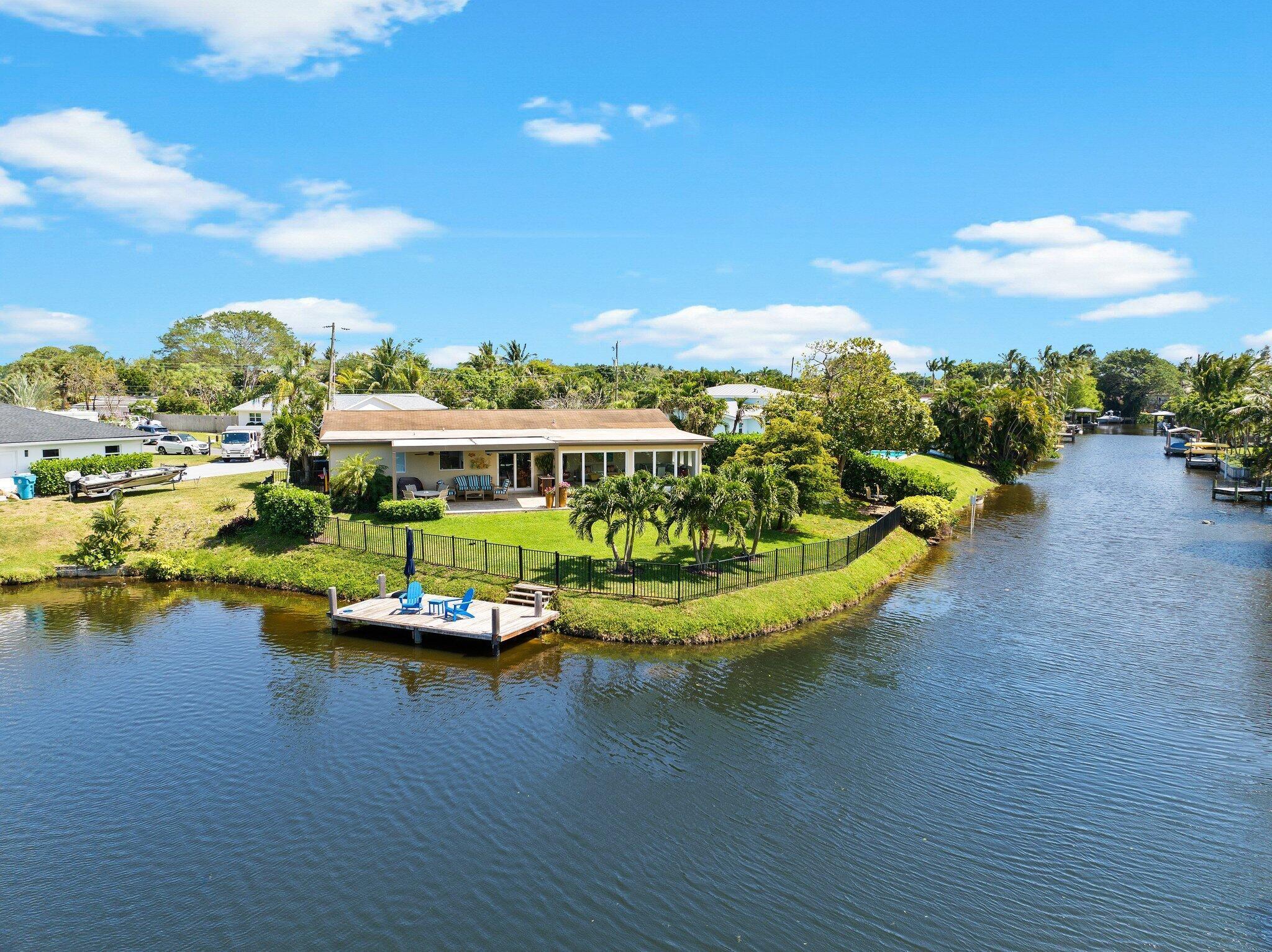 Canal Dr, Boynton Beach, FL 33435