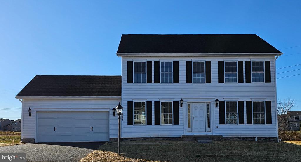 Village Rd, Dover, PA 17315
