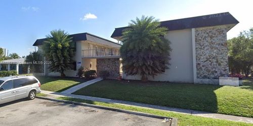 apt-2-2040 Ne 170th St, North Miami Beach, FL, 33162-3255 | Card Image