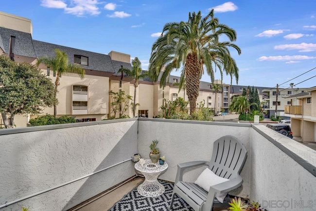4010 Crown Point Dr, House other with 2 bedrooms, 3 bathrooms and 2 parking in San Diego CA | Image 29