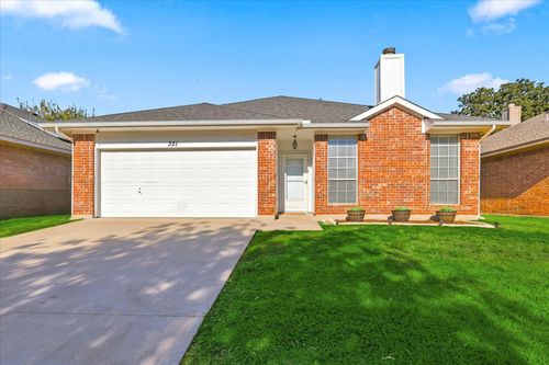 321 Texas Drive, Lake Dallas, TX, 75065 | Card Image