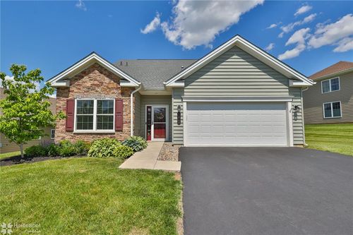 5424 Traditions Dr, Coopersburg, PA, 18036-8732 | Card Image