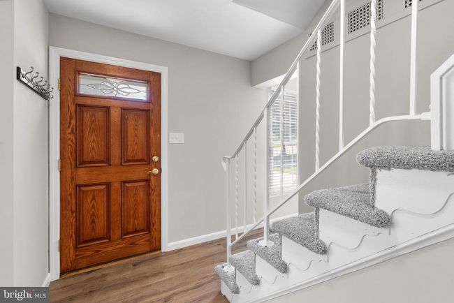 203 Watts Branch Pkwy, House other with 4 bedrooms, 3 bathrooms and null parking in ROCKVILLE MD | Image 4
