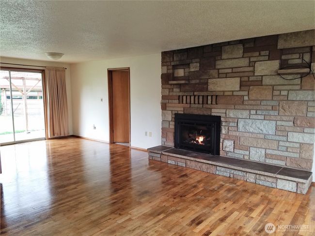 4460 Se Orchard Ln, House other with 3 bedrooms, 2 bathrooms and 4 parking in Port Orchard WA | Image 6