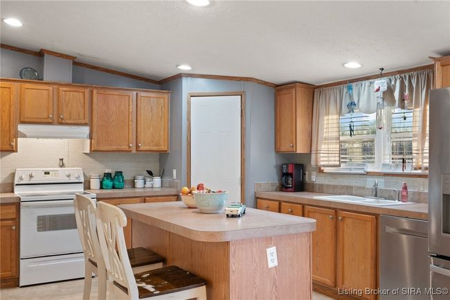 B - 2825 N Williams Ridge Rd, Home with 5 bedrooms, 2 bathrooms and null parking in Eckerty IN | Image 12