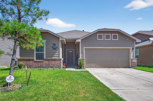 7615 Nevaeh Crest Path, Houston, TX, 77016-1437 | Card Image