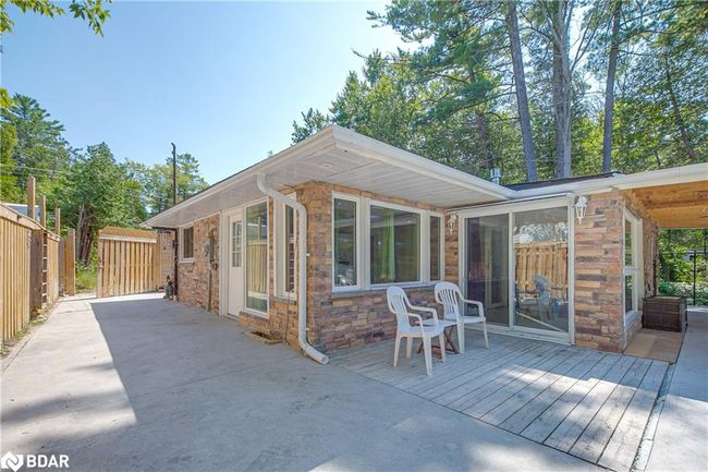 54 Homewood Ave, House other with 3 bedrooms, 1 bathrooms and 2 parking in Wasaga Beach ON | Image 4