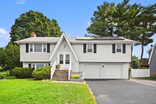 12 Carpenter Dr, East Hartford, CT, 06118-2210 | Card Image