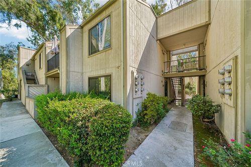 600 Central Ave, Riverside, CA, 92507-6516 | Card Image