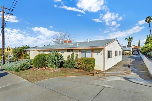 120 Trellis Ln, Escondido, CA, 92026-2082 | Card Image