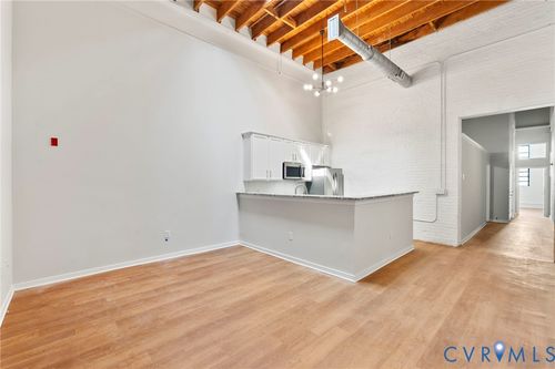 unit-24-1716 Summit Ave, Richmond, VA, 23230-4534 | Card Image