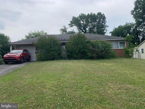 2910 Penn Square Rd, EAST NORRITON, PA, 19401-1314 | Card Image
