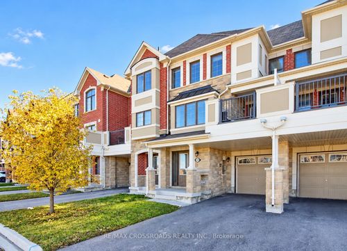 109 Mcalister Ave, Richmond Hill, ON, L4S0L2 | Card Image