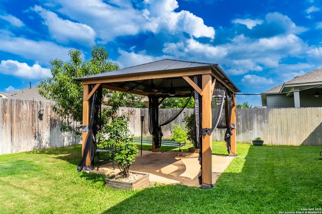 10242 Nate Range, House other with 4 bedrooms, 3 bathrooms and null parking in San Antonio TX | Image 38