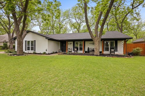 8513 Ravenswood Rd, Granbury, TX, 76049-4622 | Card Image