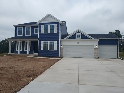 9577 Snow Valley Dr Se, Alto, MI, 49302-8989 | Card Image