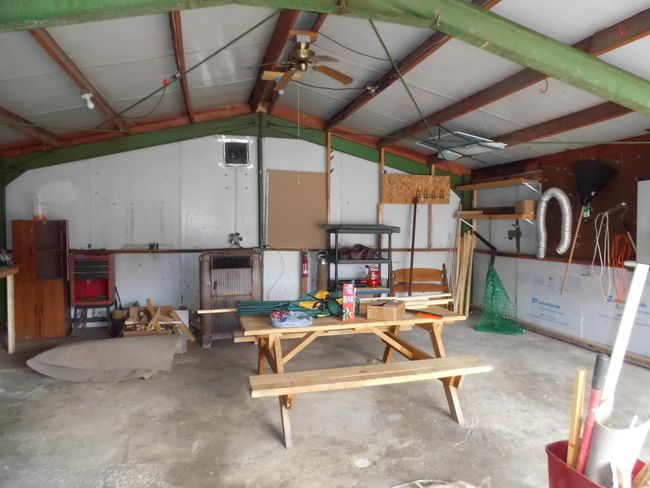 Garage | Image 61