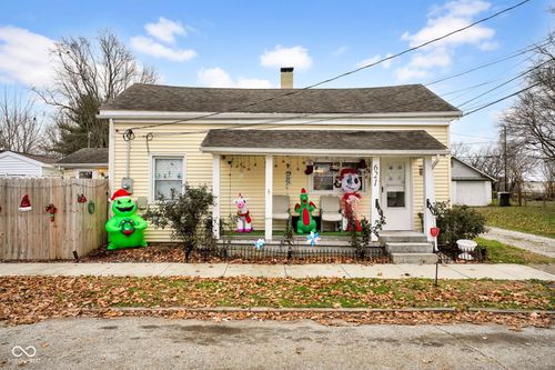 621 Central Ave, Greensburg, IN, 47240-1540 | Card Image