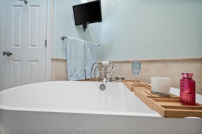 67 S Lakeshore Dr, House other with 4 bedrooms, 3 bathrooms and null parking in Ransom Canyon TX | Image 31