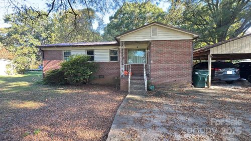 805 Mount Olive Church Rd, Newton, NC, 28658-1721 | Card Image