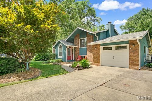 807 Amherst Pl, Edwardsville, IL, 62025-2639 | Card Image