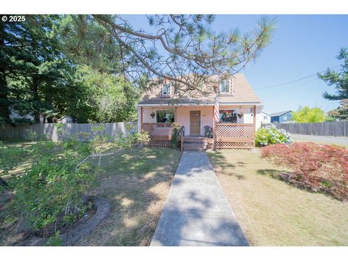 3689 Se 14th St, Gresham, OR, 97080-9138 | Card Image