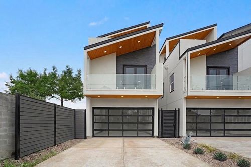 315 Palmer St, Houston, TX, 77003-2305 | Card Image