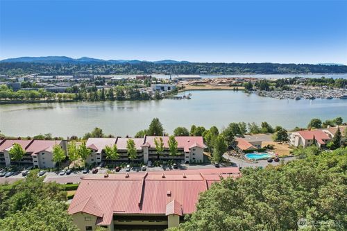 e-104-908 E Bay Dr Ne, Olympia, WA, 98506-3971 | Card Image